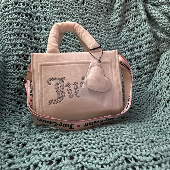 NEW! Juicy Couture Velour Extra Spender Tote Bag Crossbody Black Liquorice NWT - Picture 8 of 13